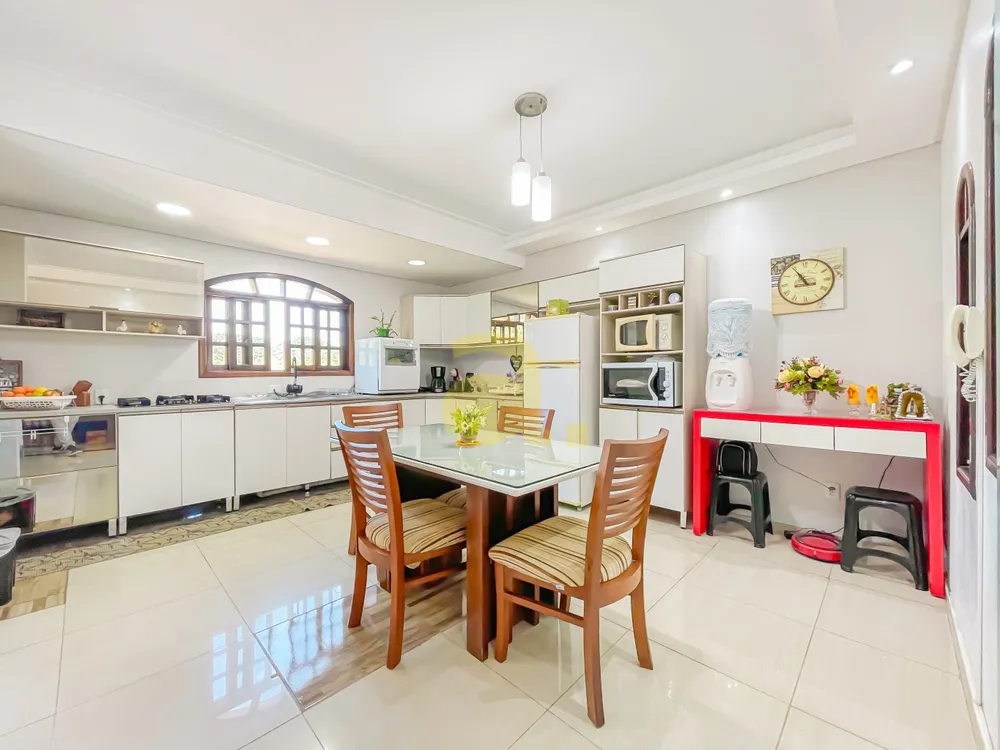 Casa, 3 quartos, 124 m² - Foto 1