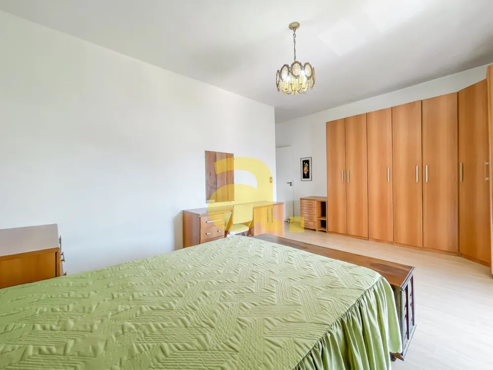 Casa, 4 quartos, 250 m² - Foto 10
