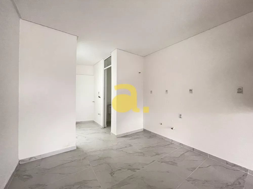 Sobrado à venda com 2 quartos, 70m² - Foto 1