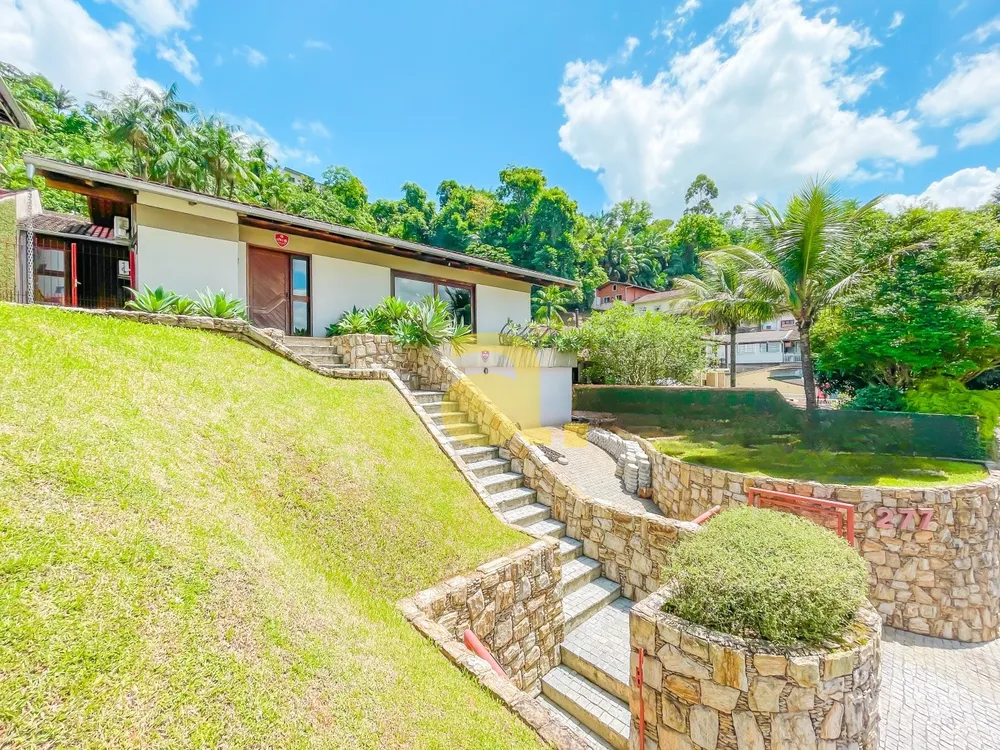 Casa, 3 quartos, 400 m² - Foto 1