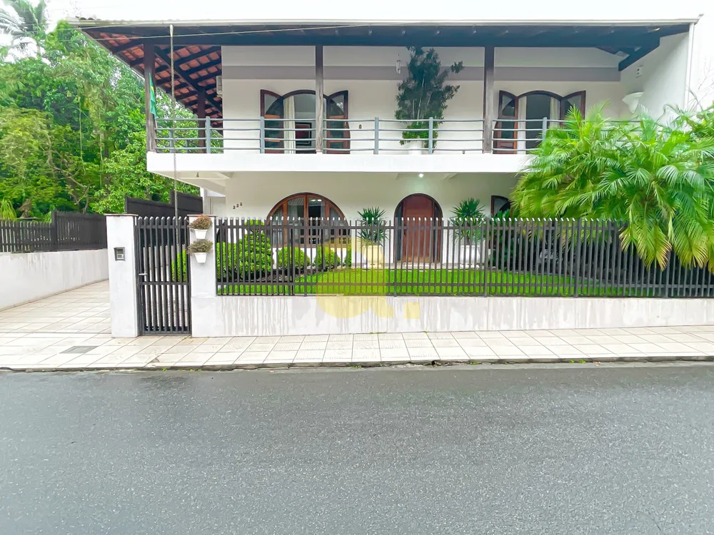 Casa, 4 quartos, 324 m² - Foto 2