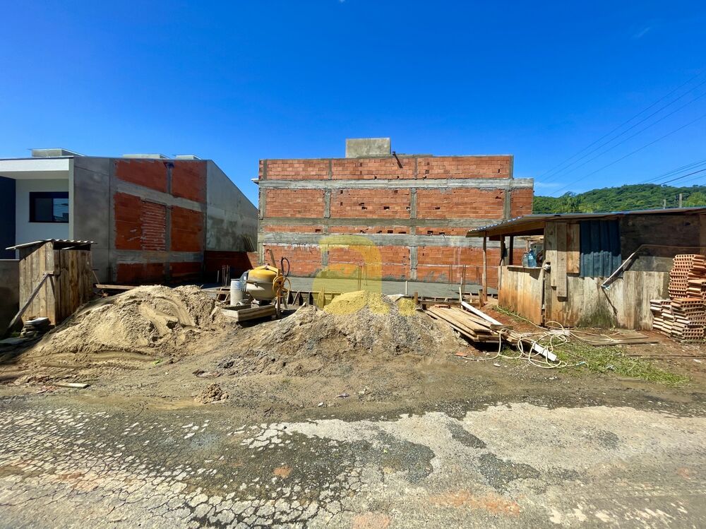 Sobrado à venda com 3 quartos, 165m² - Foto 2
