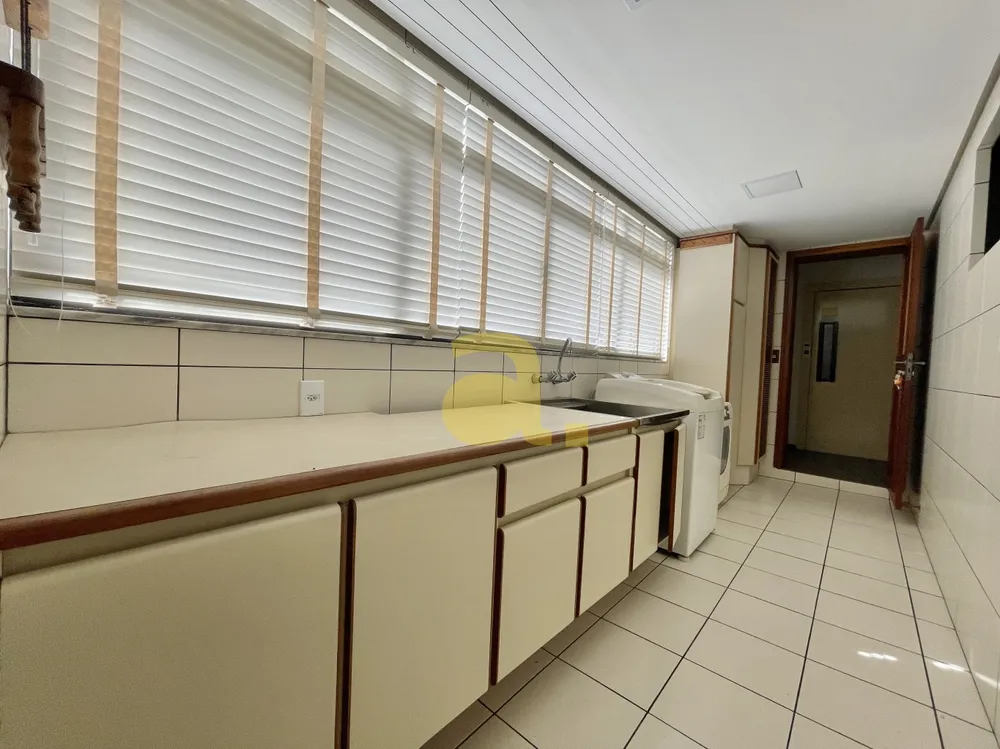 Apartamento, 3 quartos, 220 m² - Foto 17