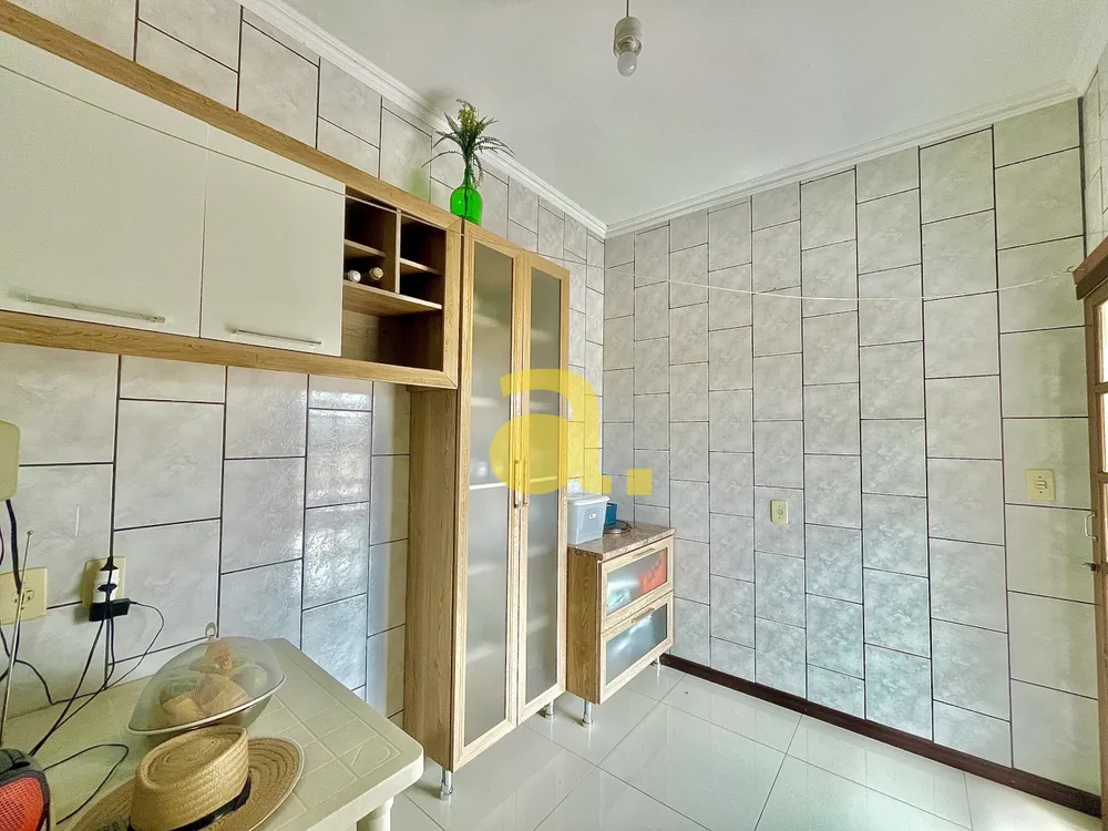 Casa, 3 quartos, 205 m² - Foto 11