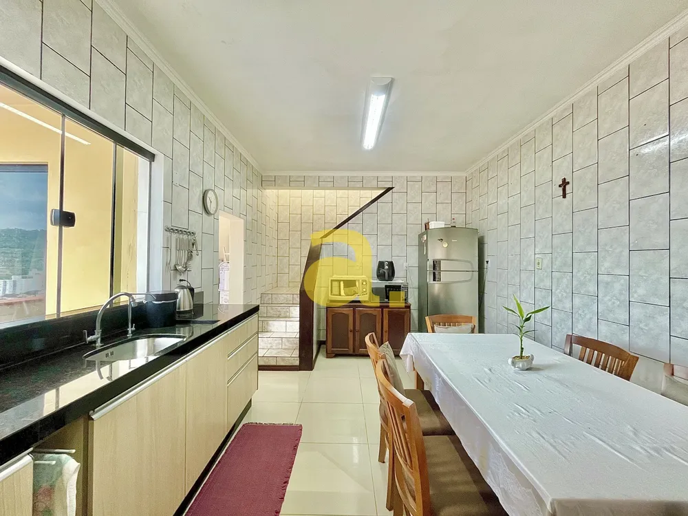 Casa, 3 quartos, 205 m² - Foto 12