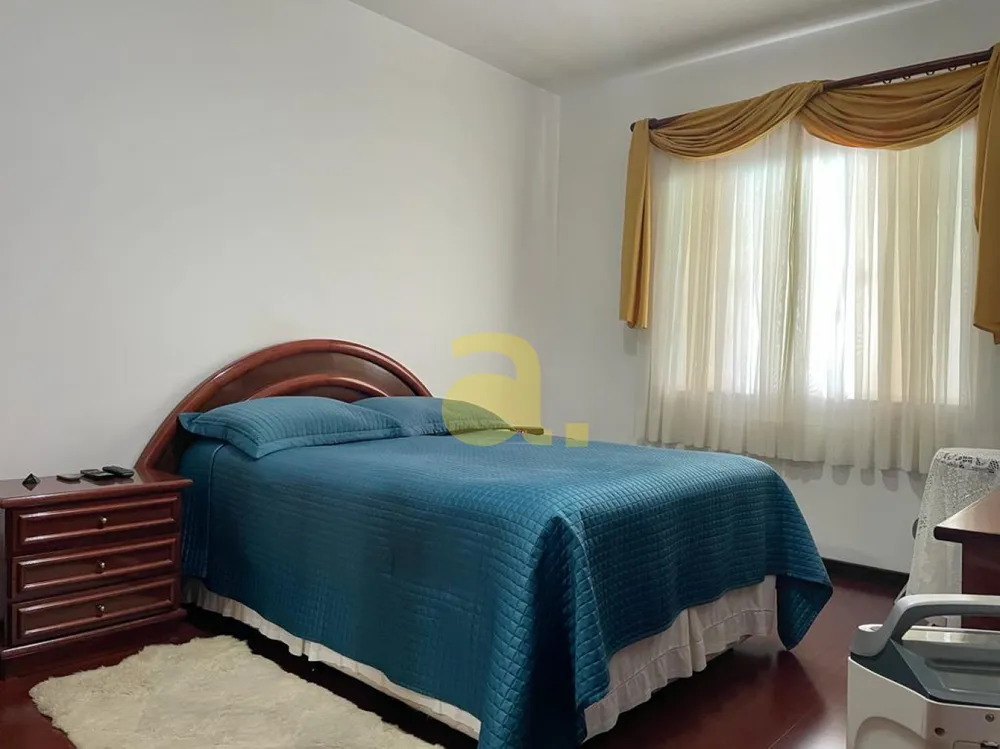 Casa, 3 quartos, 210 m² - Foto 12
