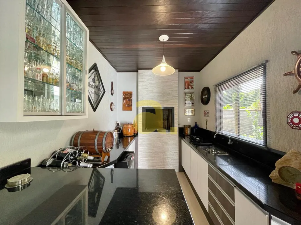 Casa, 3 quartos, 210 m² - Foto 6