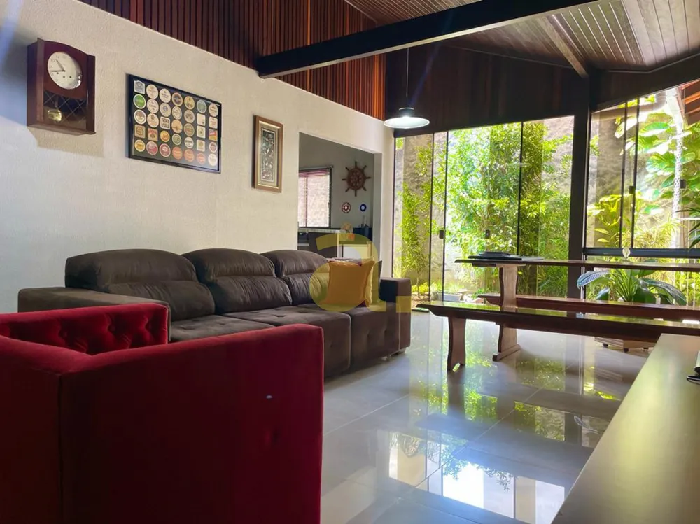 Casa, 3 quartos, 210 m² - Foto 4