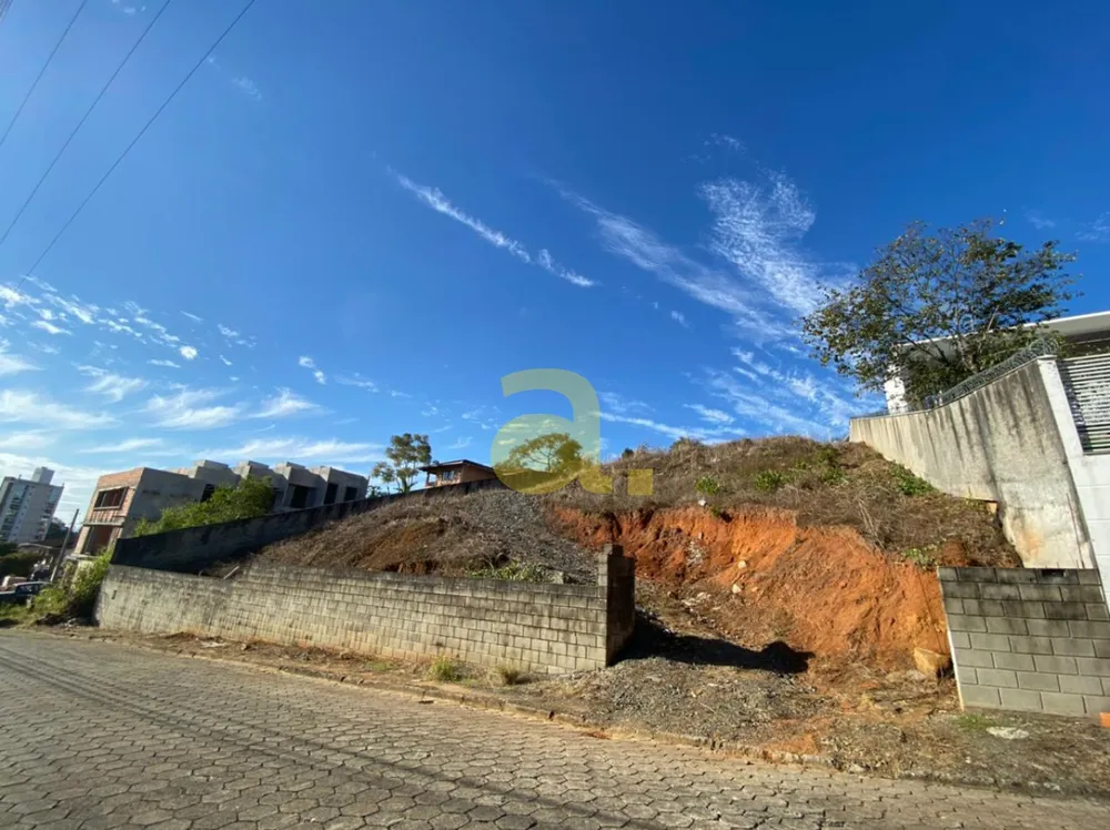 Terreno, 1300 m² - Foto 1