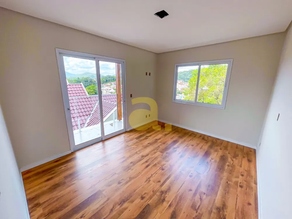 Casa, 3 quartos, 200 m² - Foto 12