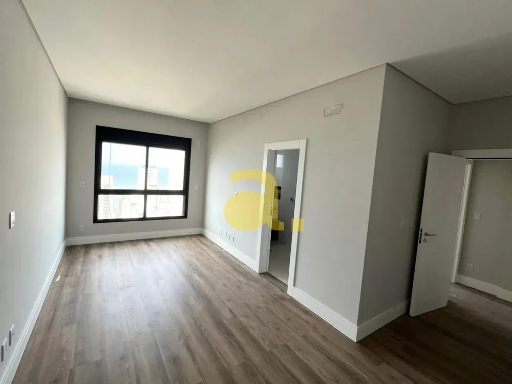 Apartamento, 4 quartos, 183 m² - Foto 2