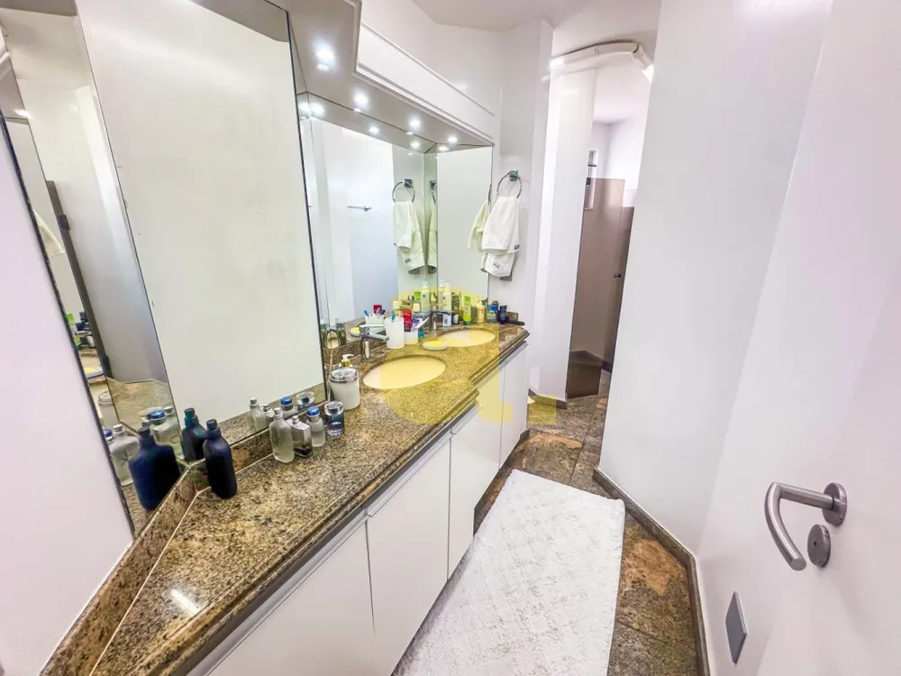 Cobertura, 3 quartos, 235 m² - Foto 13