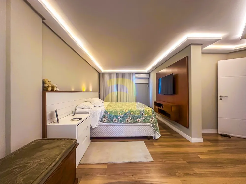 Cobertura, 3 quartos, 235 m² - Foto 10