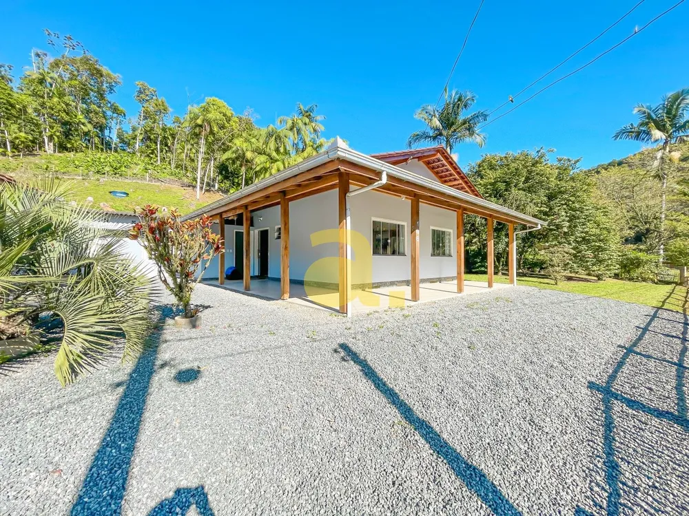 Sítio, 3 quartos, 200 m² - Foto 1