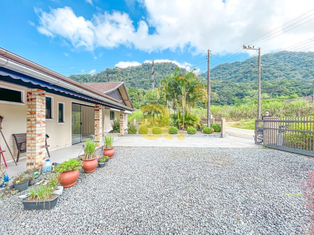 Sítio à venda com 5 quartos, 310m² - Foto 3
