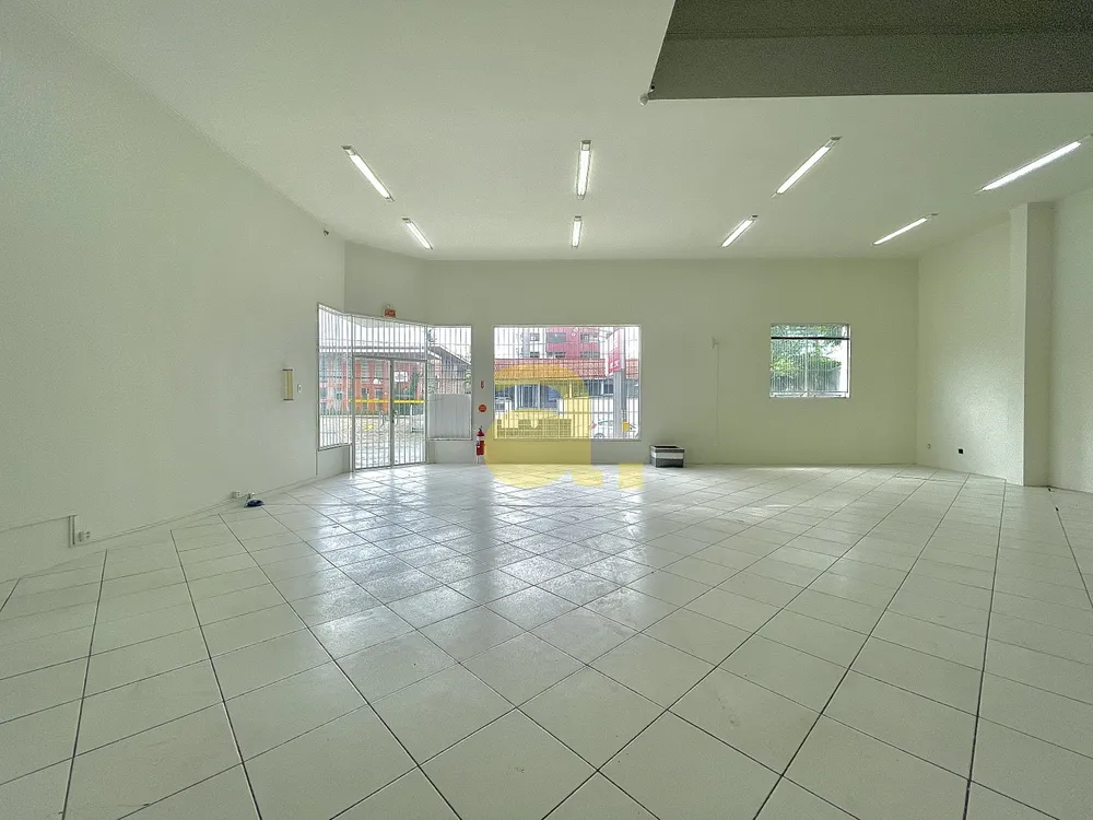 Depósito-Galpão, 750 m² - Foto 2