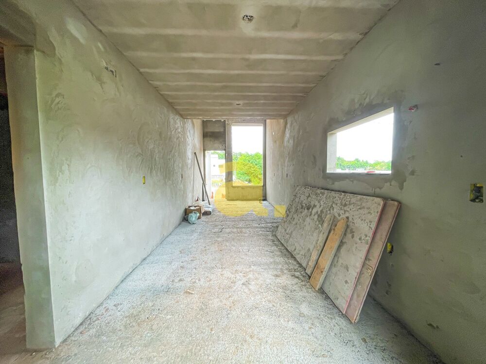 Casa à venda com 3 quartos, 101m² - Foto 7