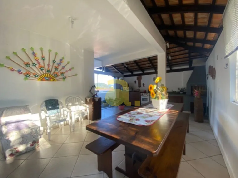 Casa, 5 quartos, 254 m² - Foto 2