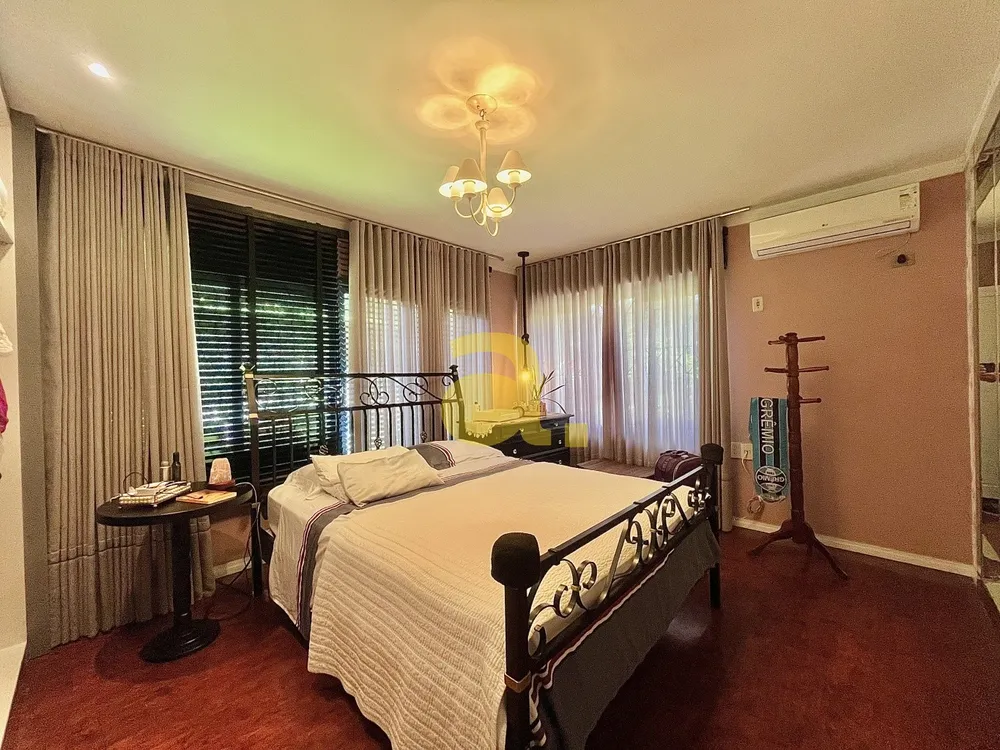 Casa, 3 quartos, 211 m² - Foto 13