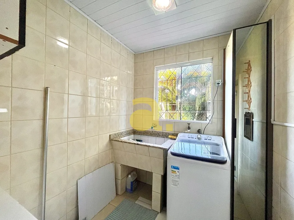 Casa, 3 quartos, 211 m² - Foto 13
