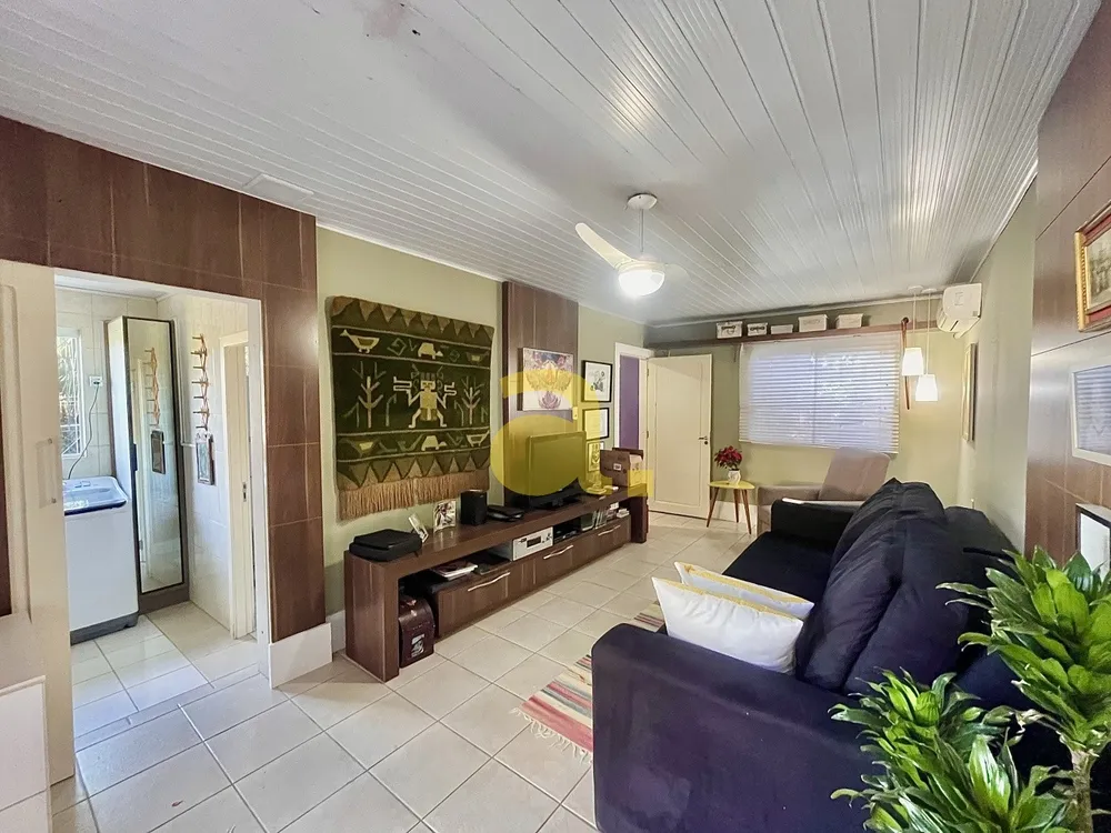 Casa, 3 quartos, 211 m² - Foto 3