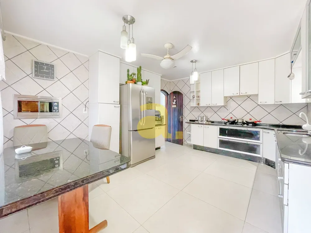 Casa, 5 quartos, 280 m² - Foto 7