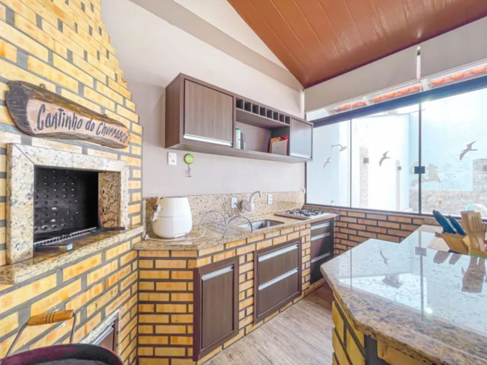 Casa, 3 quartos, 157 m² - Foto 2