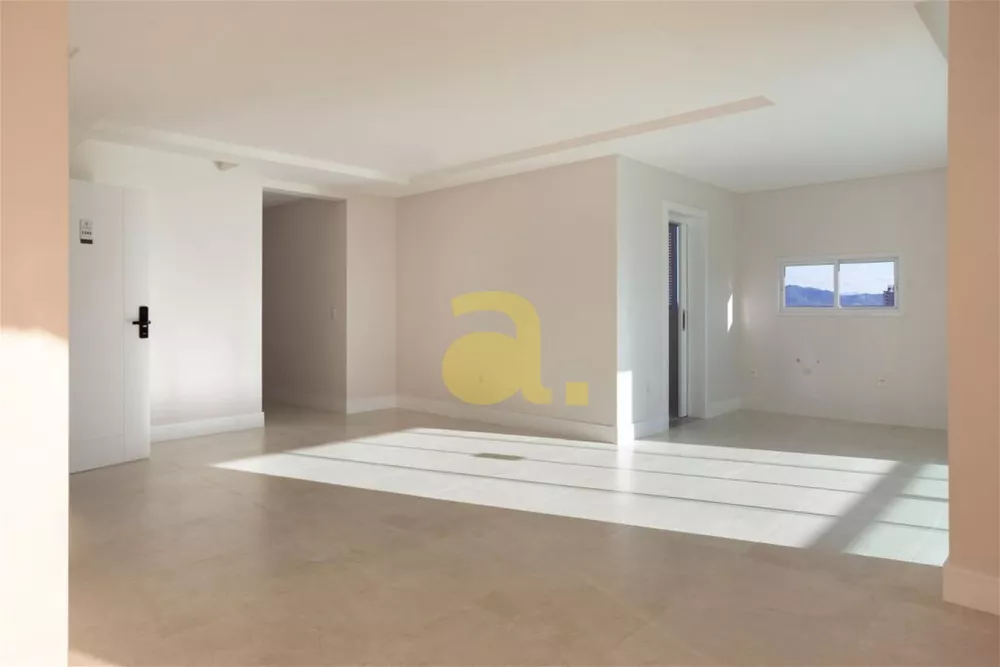 Apartamento à venda com 3 quartos, 127m² - Foto 3