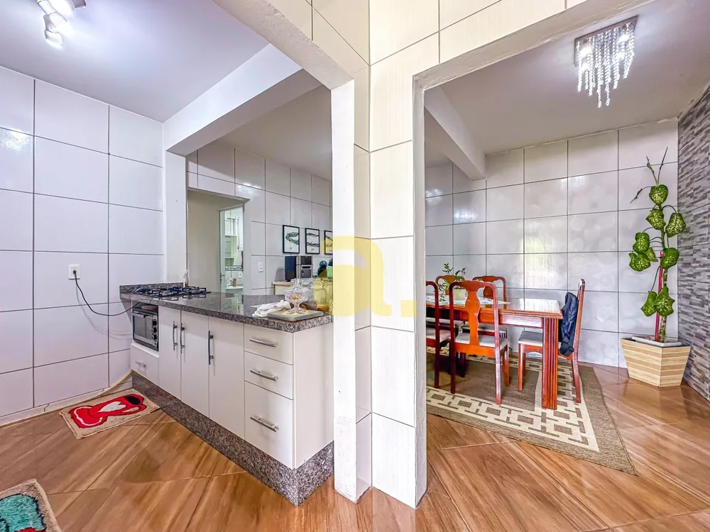 Casa, 5 quartos, 150 m² - Foto 2