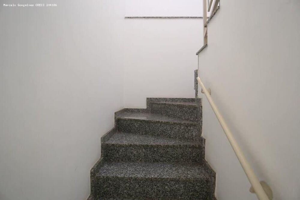 Sobrado, 3 quartos, 178 m² - Foto 1