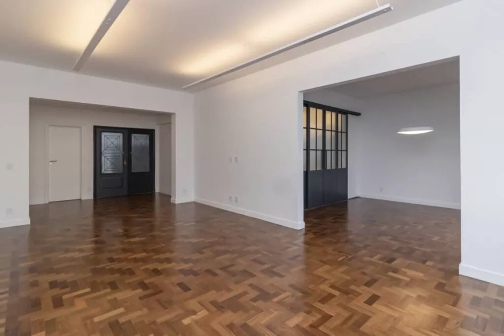 Apartamento à venda com 3 quartos, 239m² - Foto 3