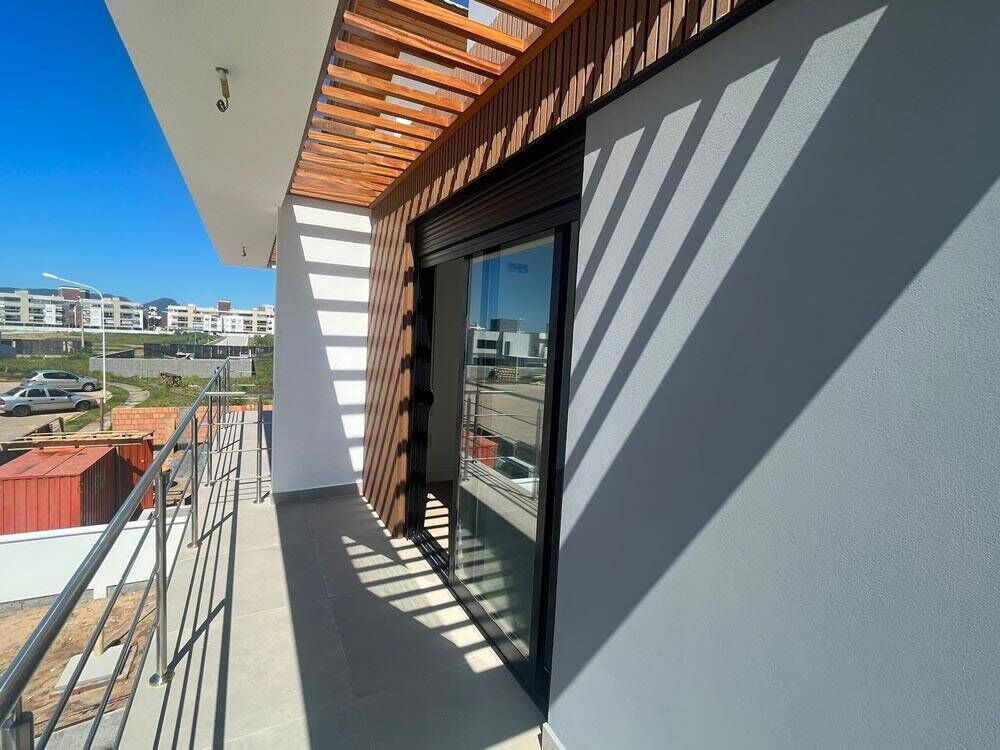Casa, 3 quartos, 157 m² - Foto 1