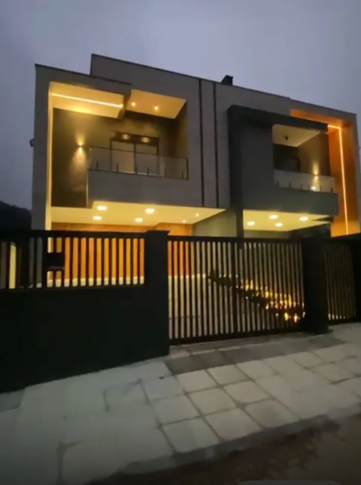 Casa, 3 quartos, 200 m² - Foto 2
