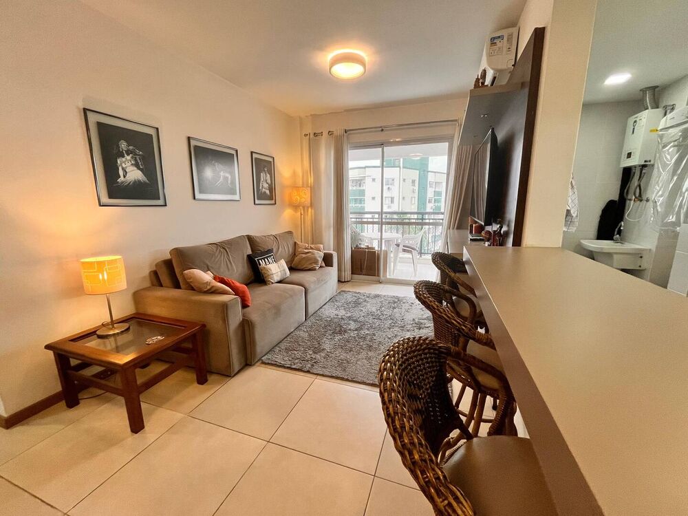 Apartamento à venda com 2 quartos, 76m² - Foto 1