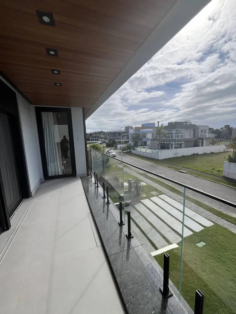 Casa, 3 quartos, 408 m² - Foto 1