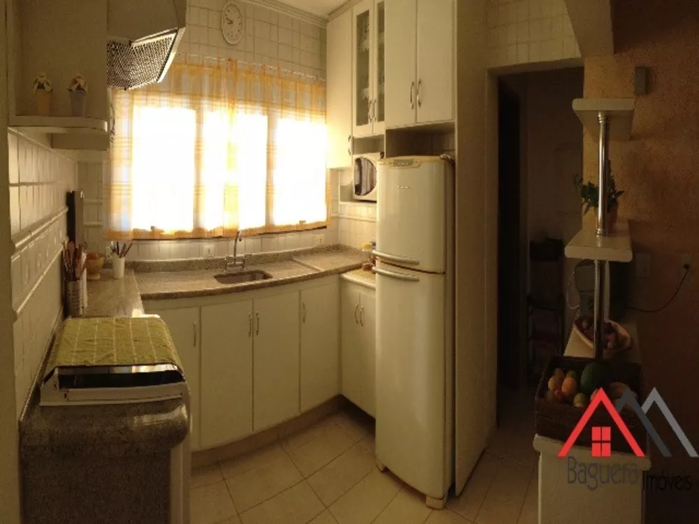 Apartamento à venda com 3 quartos, 173m² - Foto 4