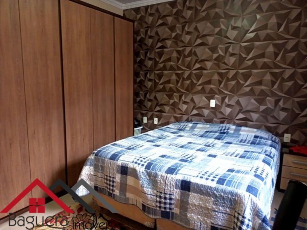 Casa, 3 quartos, 172 m² - Foto 2