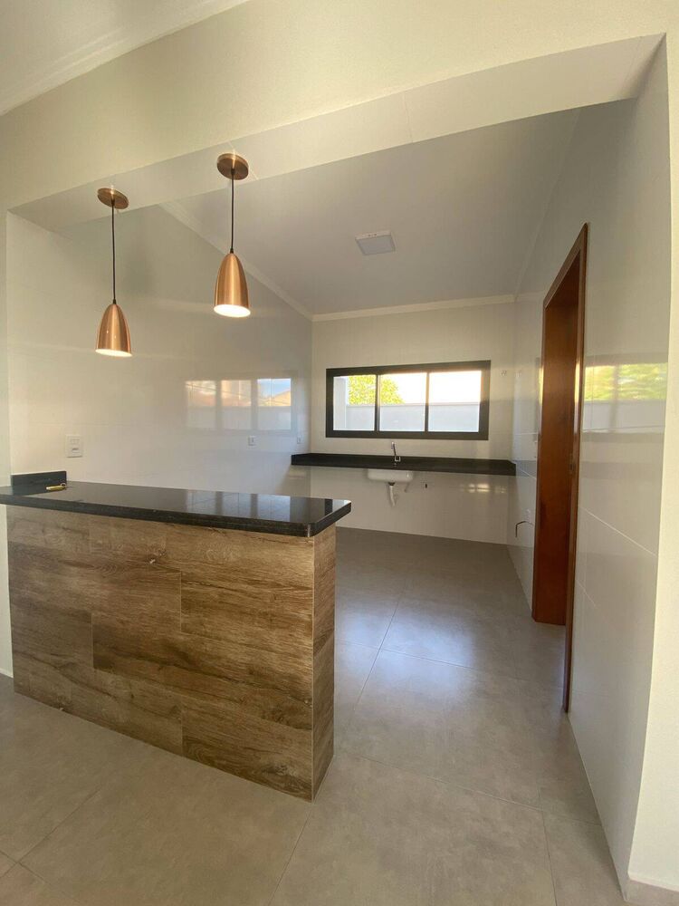 Casa, 3 quartos, 141 m² - Foto 1
