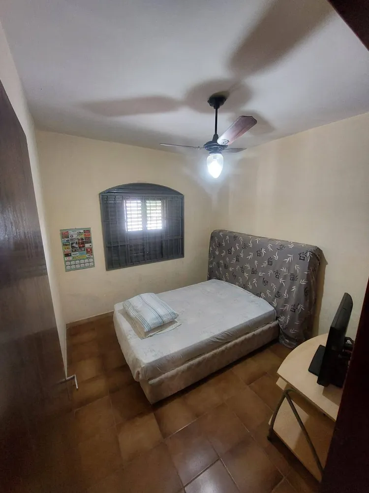 Casa, 3 quartos, 162 m² - Foto 1