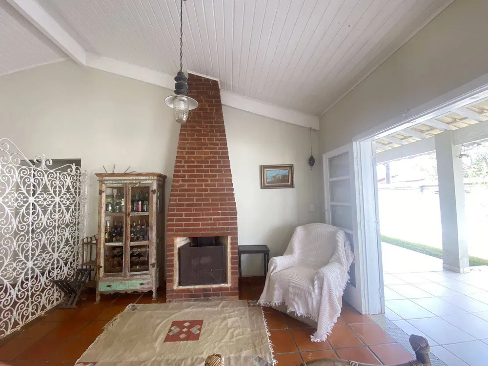 Casa, 5 quartos, 236 m² - Foto 4