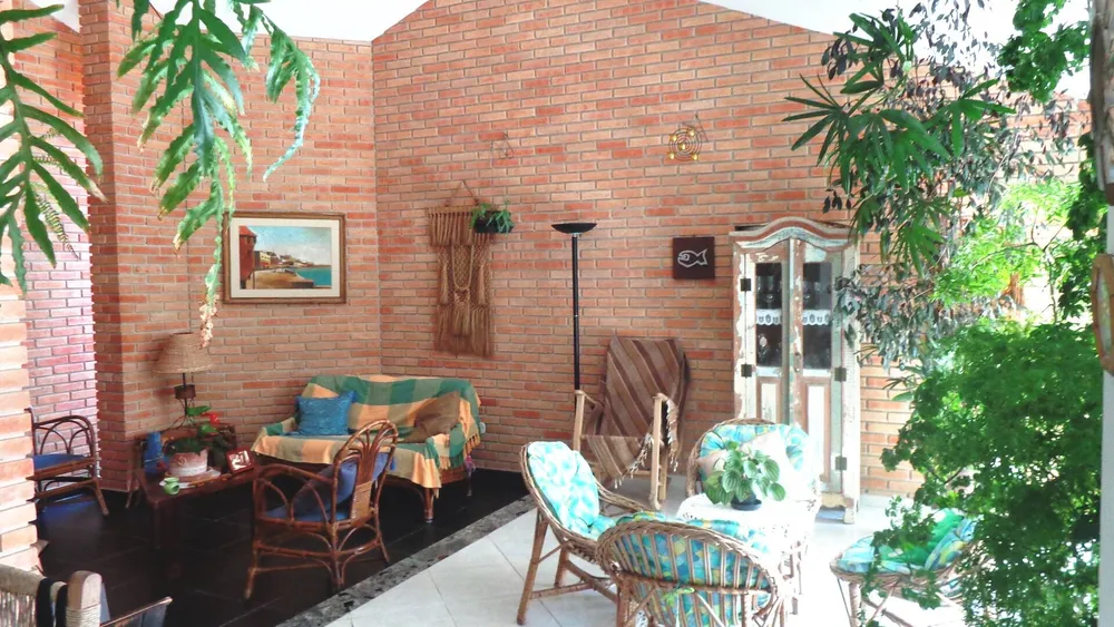 Casa, 4 quartos, 268 m² - Foto 3