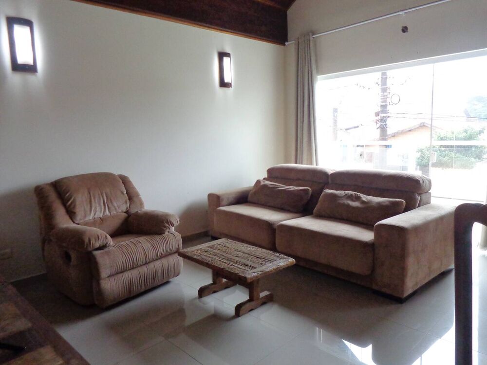 Casa, 4 quartos, 220 m² - Foto 2