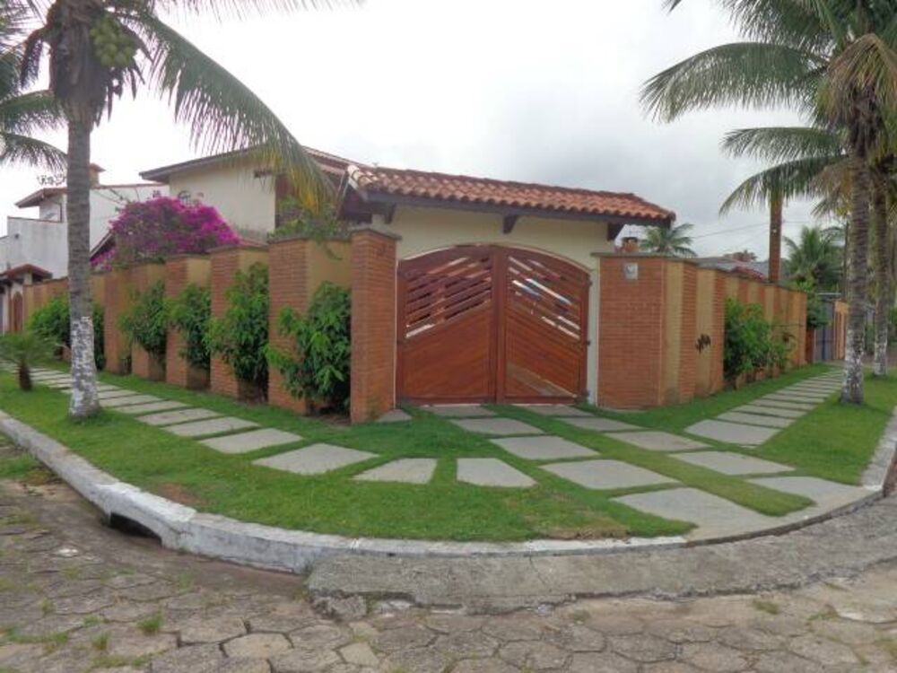 Casa, 3 quartos, 269 m² - Foto 1