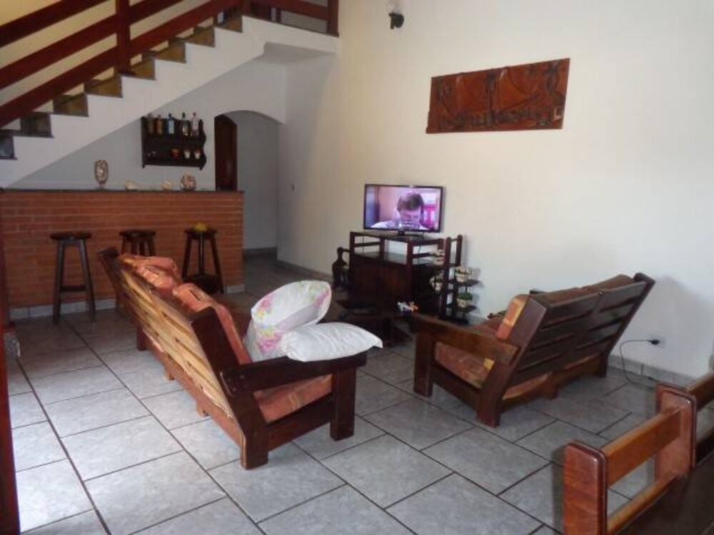 Casa, 3 quartos, 269 m² - Foto 2