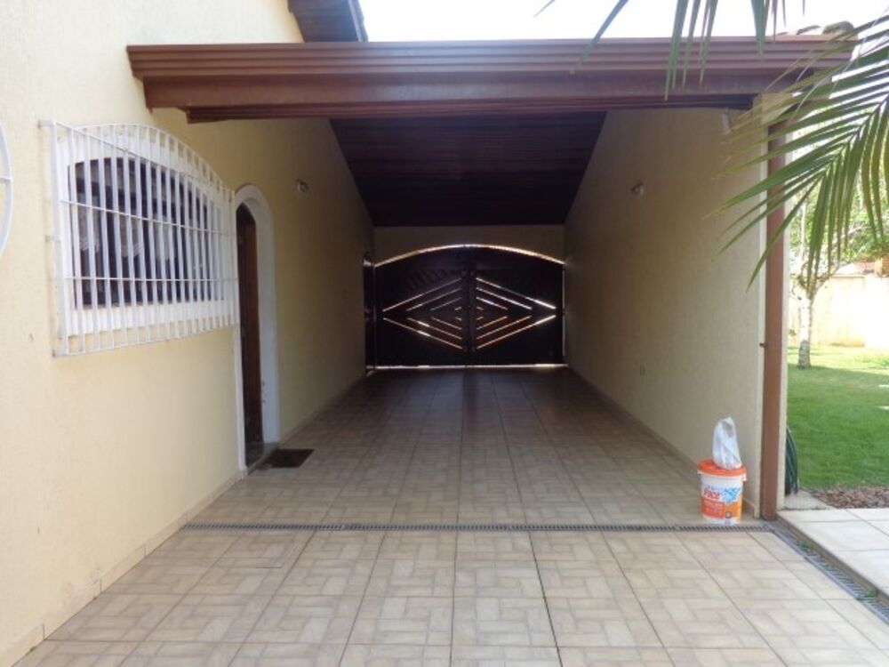 Casa, 3 quartos, 212 m² - Foto 2
