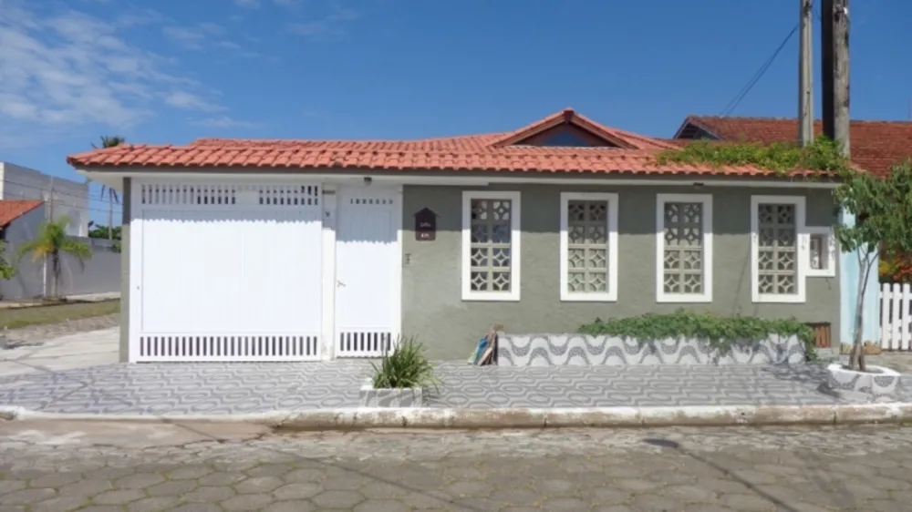 Casa, 3 quartos, 141 m² - Foto 1