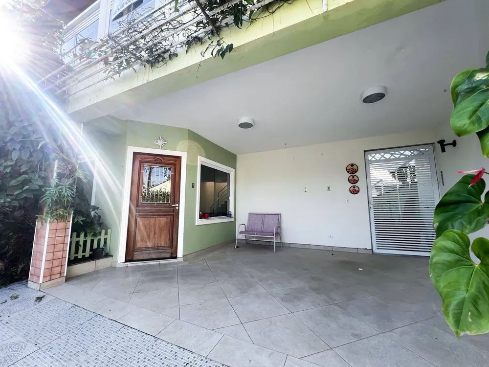 Casa, 4 quartos, 265 m² - Foto 1