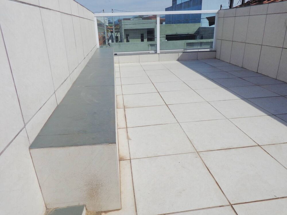 Casa à venda com 2 quartos, 110m² - Foto 4