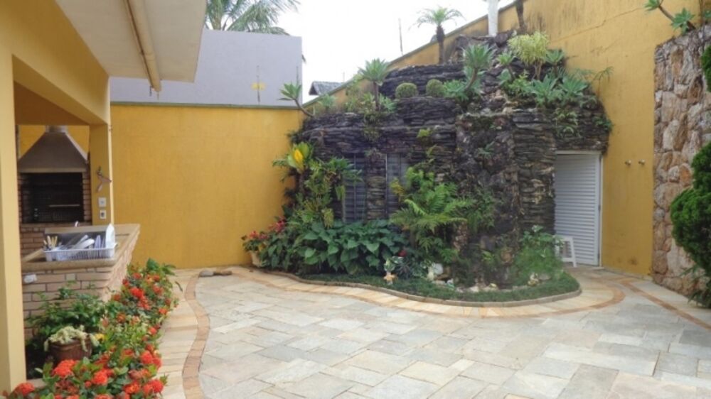 Casa à venda com 4 quartos, 283m² - Foto 4