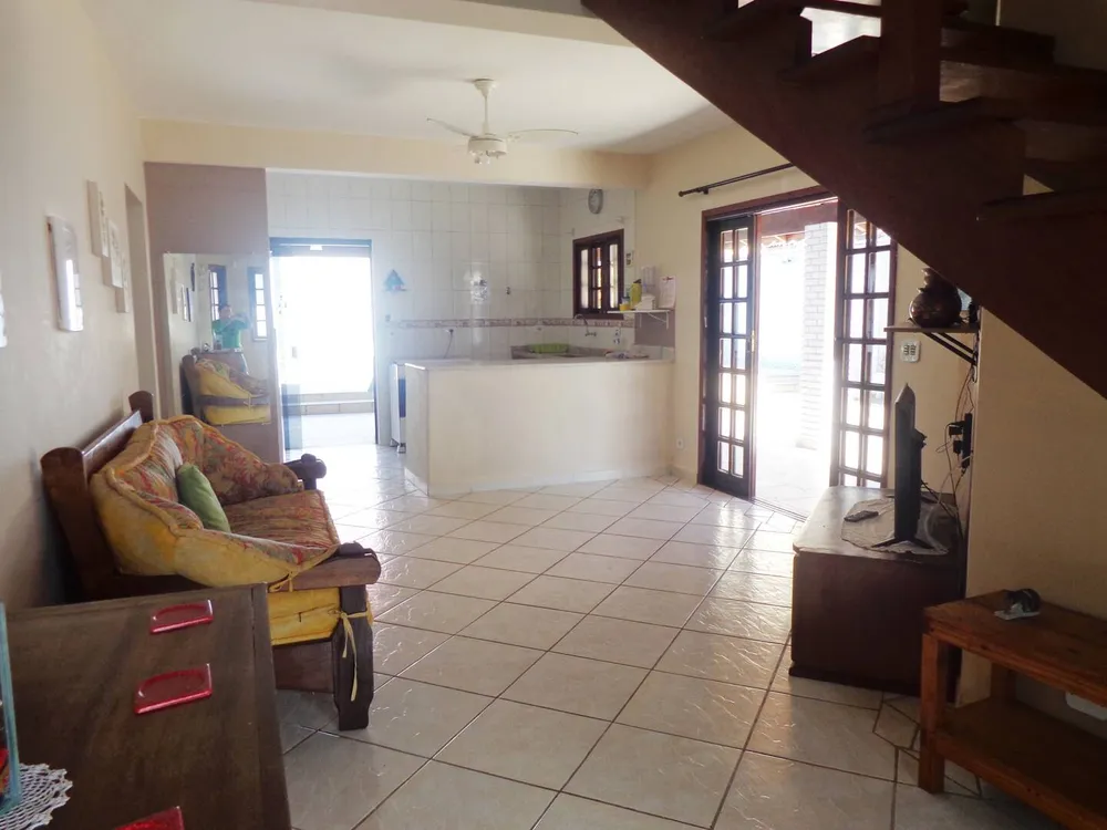 Casa, 4 quartos, 142 m² - Foto 2